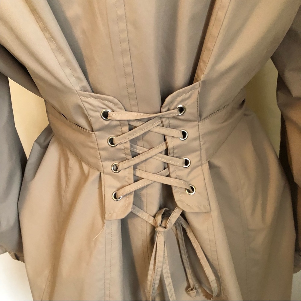 Lane Bryant Tan Short Trench Coat Button & draw string back design Size 14-16 - Picture 8 of 10